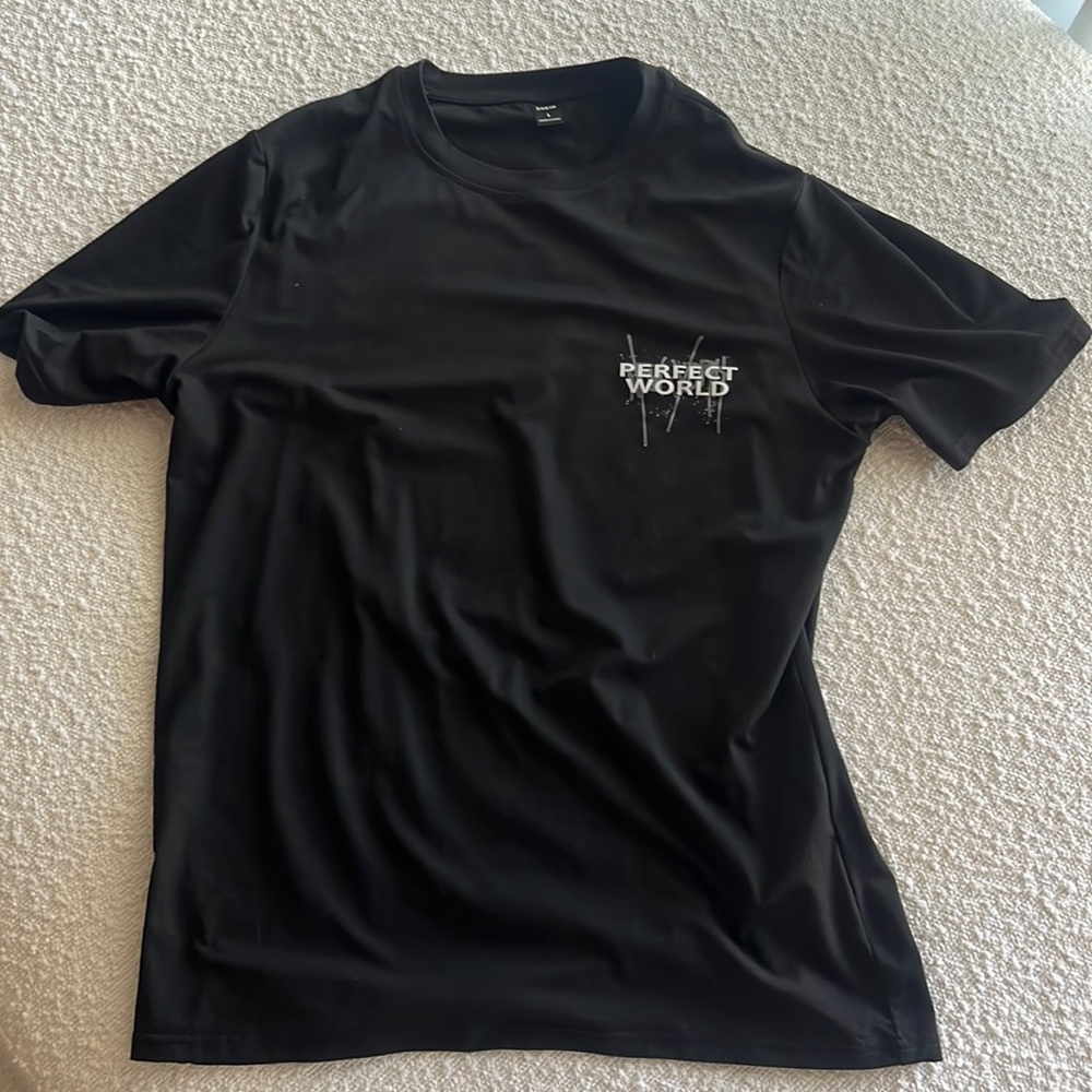 Shein Men’s Large shirt
